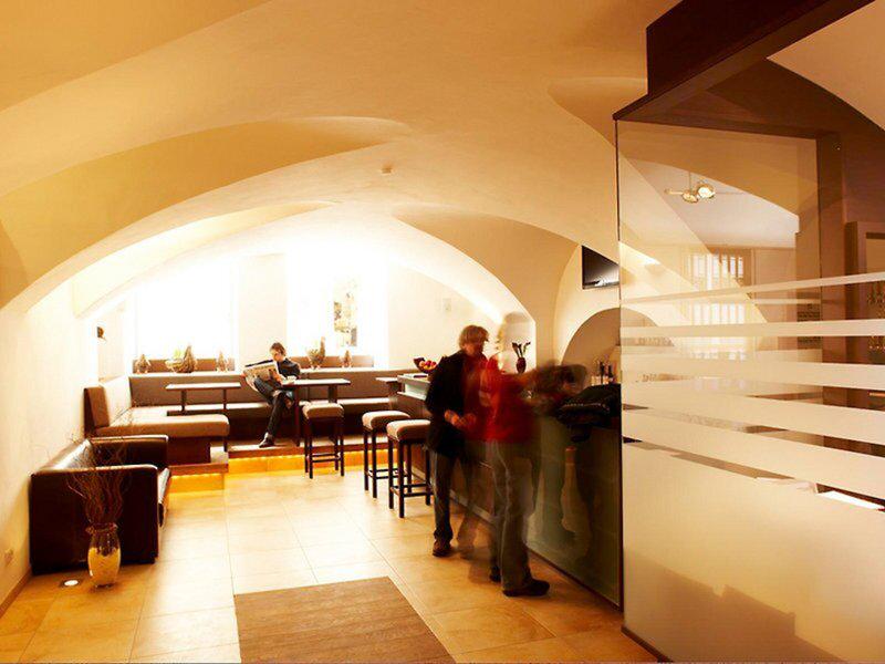 35B6AE883EDA82B62CFAE21513690E1D