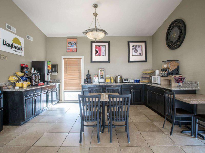 5C4A6B8580594AEF38E9D6DC8A20B1E1