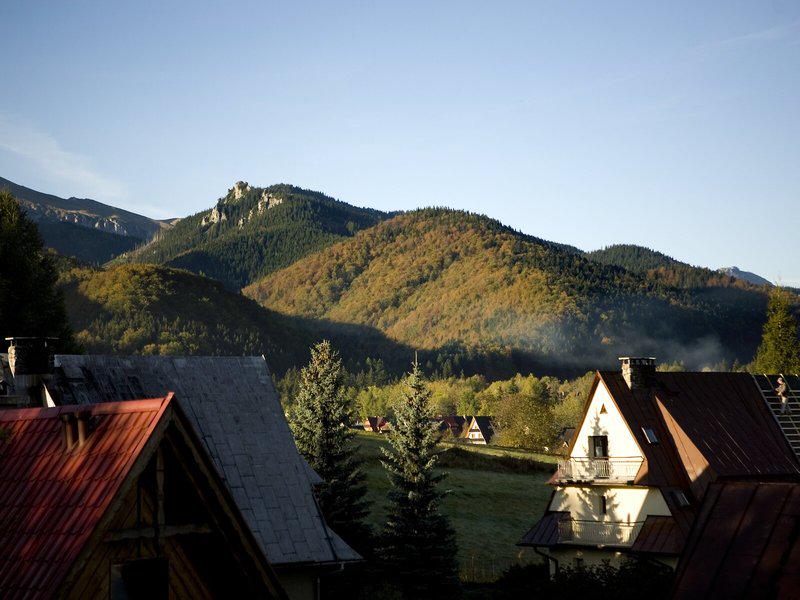 2E1B257E2421F4D1B117E7337099B70A