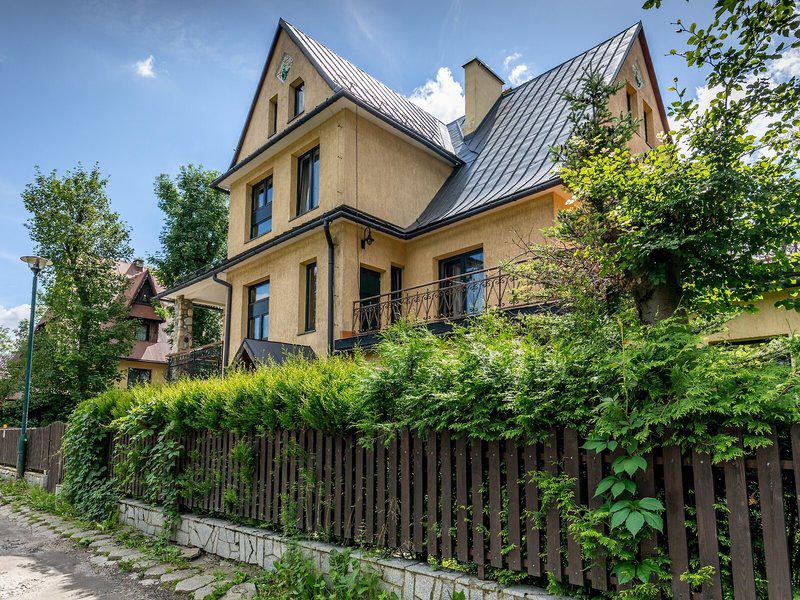 023A14800270A3BCE11C81A2DEB10FB4