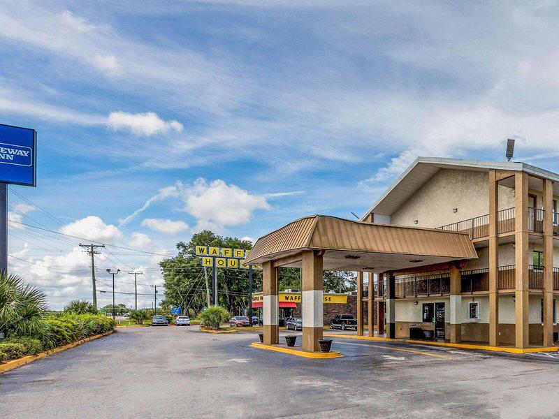 747B967B2625ADA27B5D79D9F89C14B2