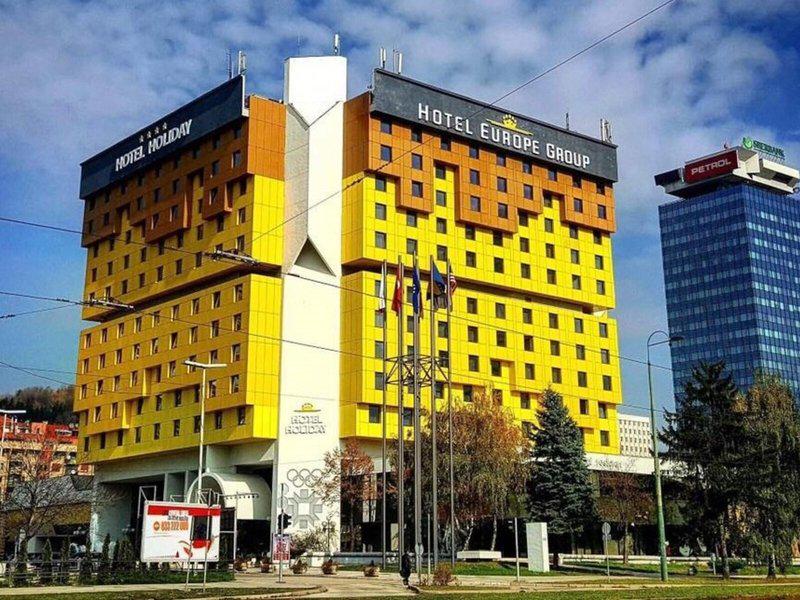 4EEAEA15BBE6401ED1AC52AF19646BC5