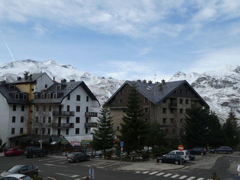 42C38180FDEAEFE1515160ACDDC3A151