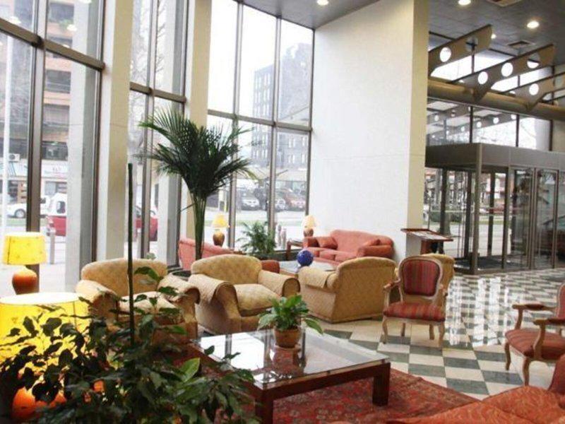 CA8DEDFD3BD8F18BD9B4501779CEF223