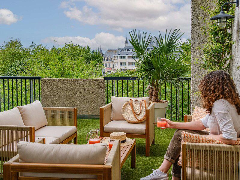 8E66576455612A701DD97A055D4D1AF3