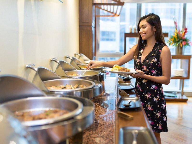 F3A685237B4EB3BBE0F7A5F5AC87FAE6