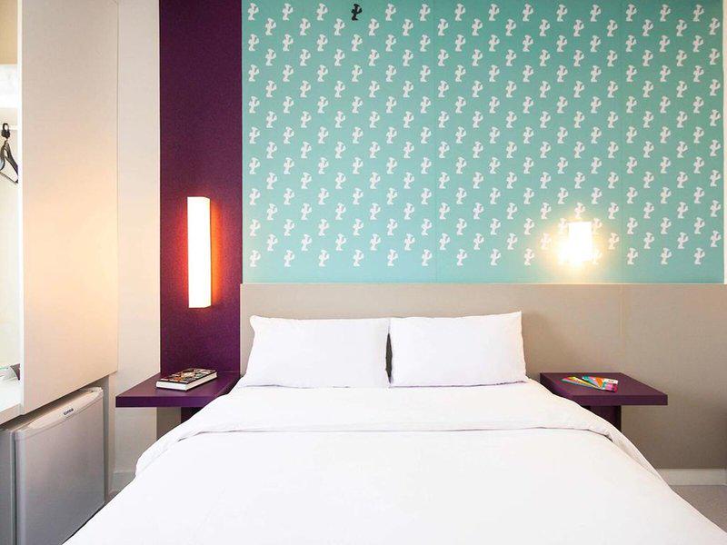 BCC7BA58635C684AEAF79B87D6D56FBF