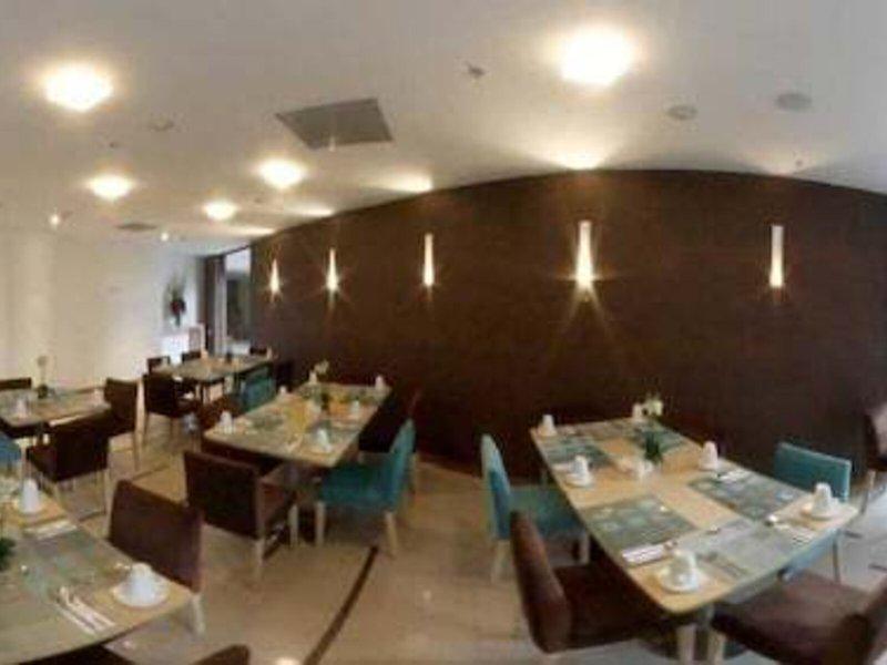 41F52B10BF956C62CB6CFF1FD9433A26