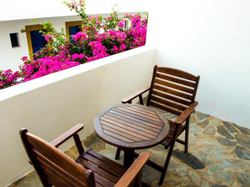 8520D3B296BA5A5F93AD38E5532D6B6E