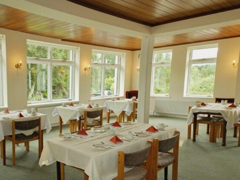 33C817451F622000D9FB30AFD7619806