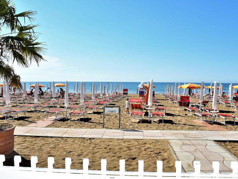 C6079D8C8A6DAA17674C2848931D35F4