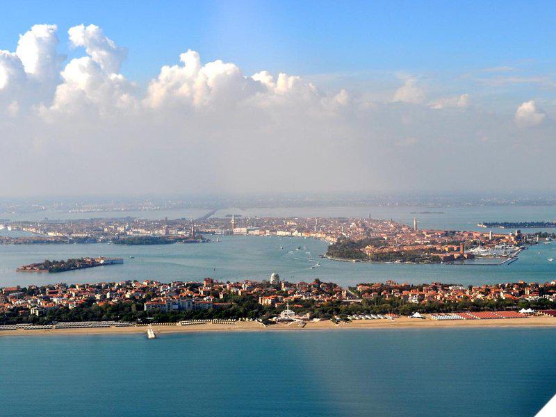 89212C5F8E83B75BFBCEFDEFC58C129F