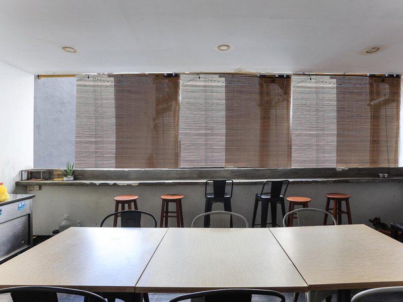 617CFB8FAC33DCA3550D9F195BC551B5