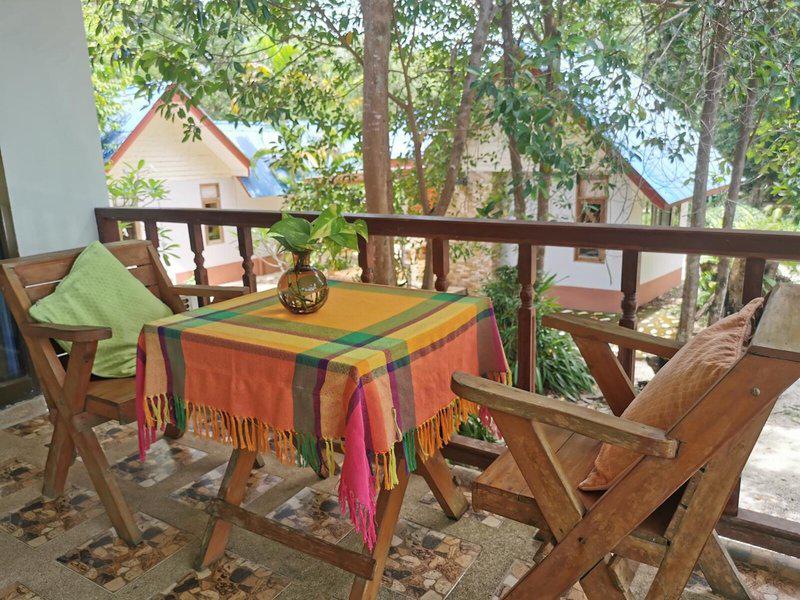 85A501D9FE8030D26824484EDABB120A