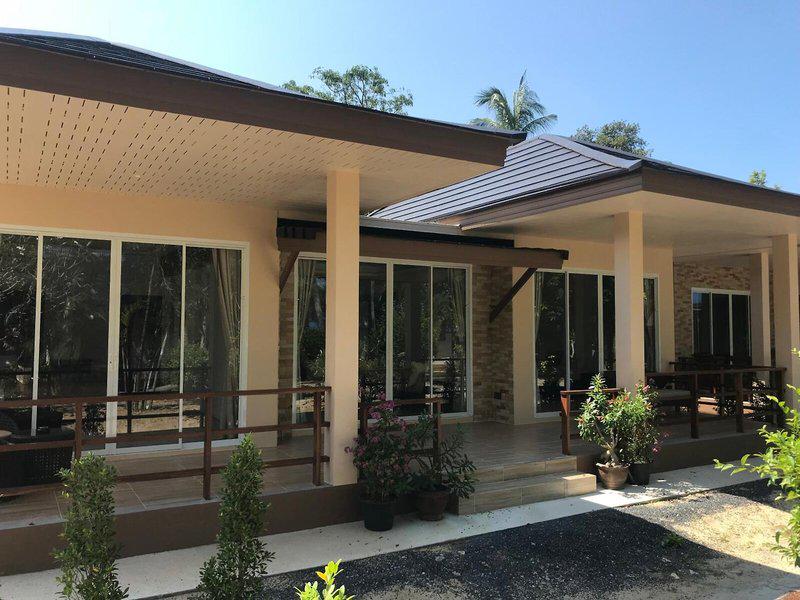 4AEC65CD45FF2625CD40BAE19C008305