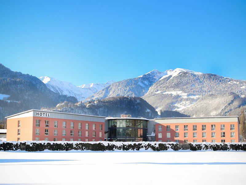 99AB1E3386AC9DEA2E052062F8B13A46