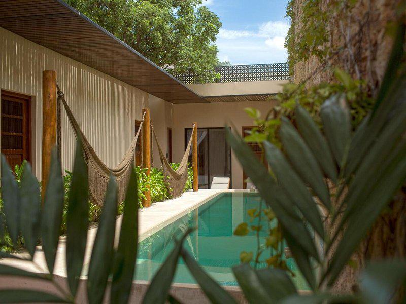 C687E77E66FC0E80BB39212B3DF41ADA