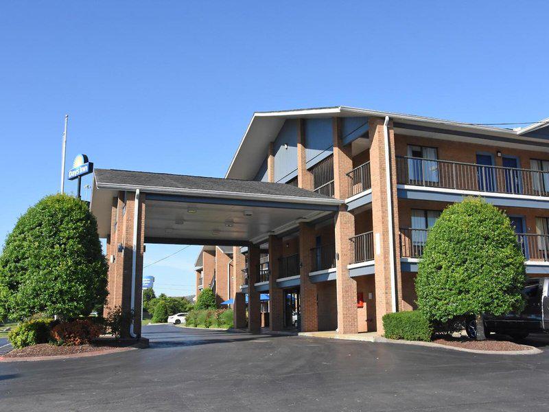 6248C45DE9A8C3B0AA51436756B1D359