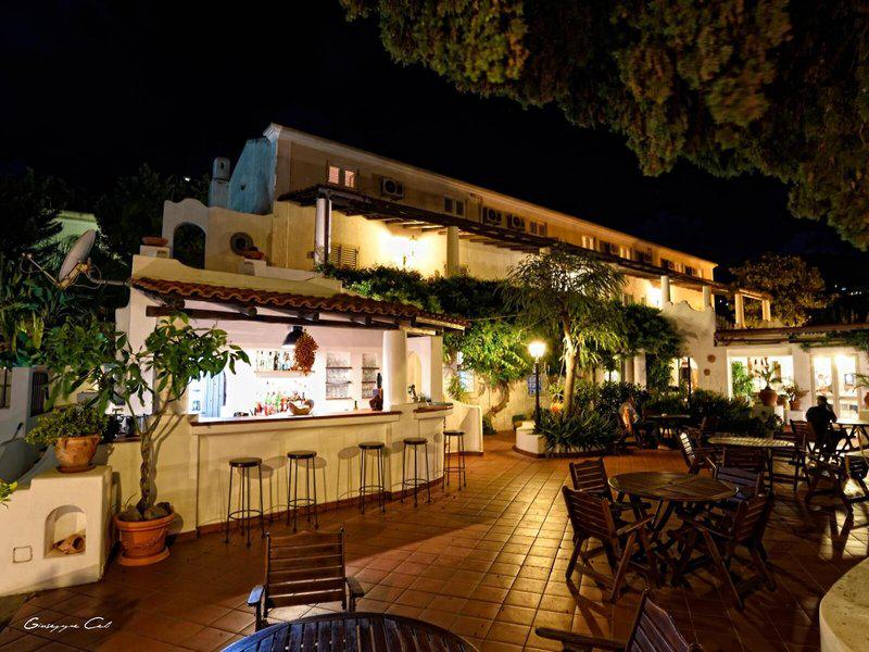 89918E0FFEDF98F4168F1AD061F24994