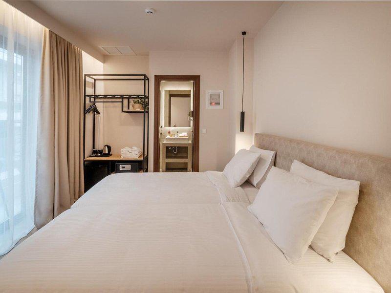 7A0D0D2CB0F35561874E2B35C78FCD60