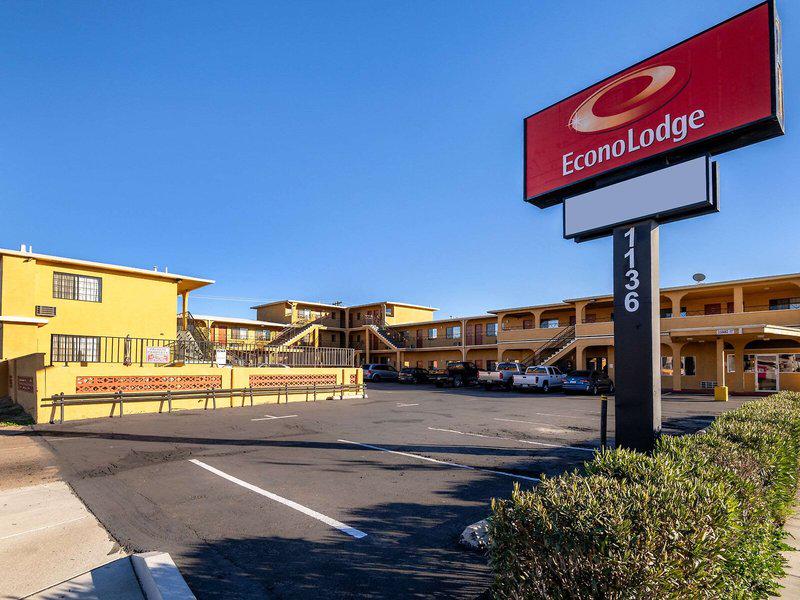 6D89219D606590571A8EA2EDB5B6EAD6