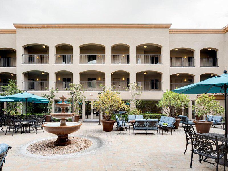 02D949BE660564CB05361FC54E57ECEB