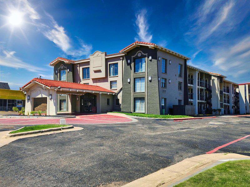 46EB715500C151861384EF485D0EFBD6