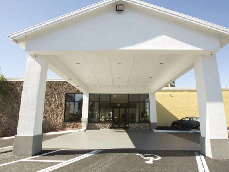 FE0099EDCB3AA1CEE6EEF2B82A4AF349