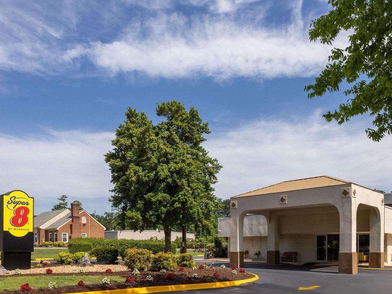 09FD01DF1A1225431DC16CA62551ABDD