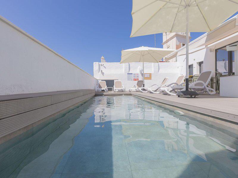 E38B53E538F550F49211A5035599F2C4