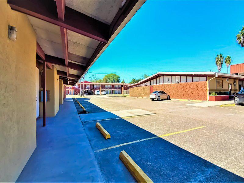 5B0E48F2CE00B05DE824DECB3BE05719