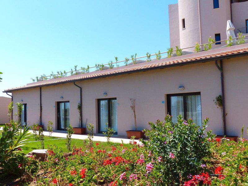 D8121C978A8859BC8370BB9BE67348EF