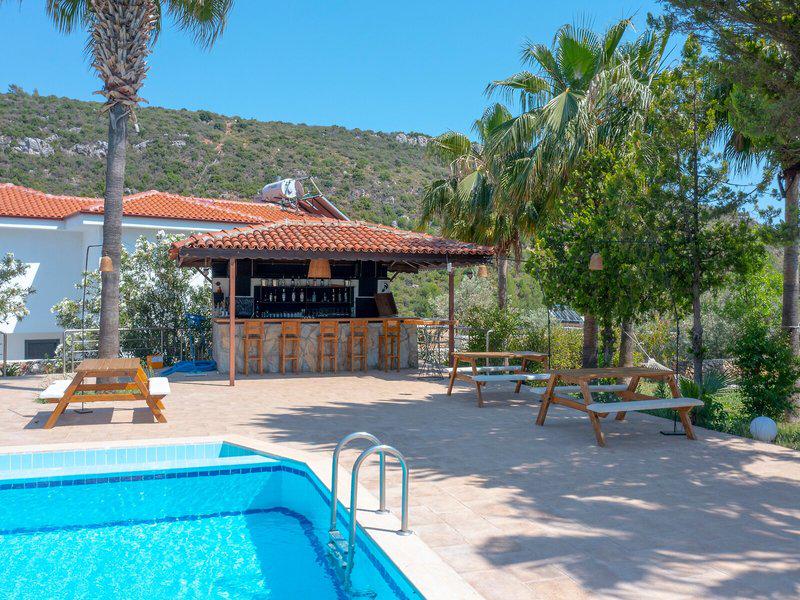 E5855565E80AB4DAA1160BF9A6780404