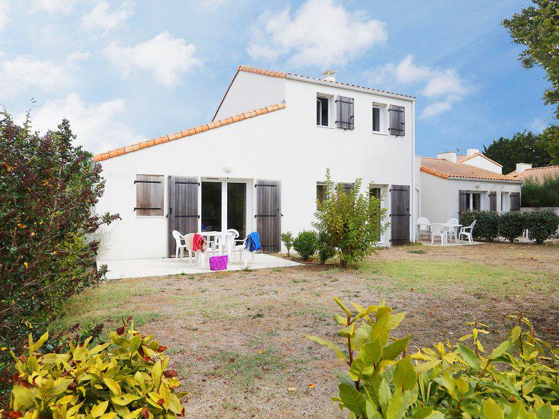 BFC149C35303E4F2FAA69E7DACCF5635