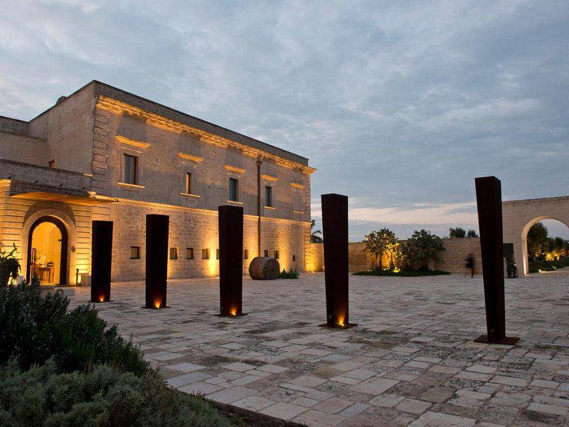 FBEC4E2163C63A4828A520F085E3726E