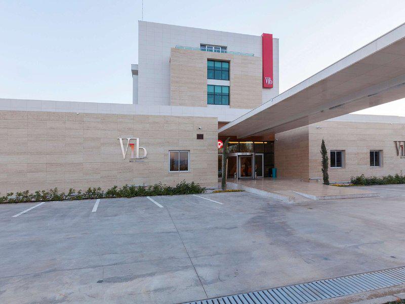 79CC5E5F96A143383C9F22633B64CC81