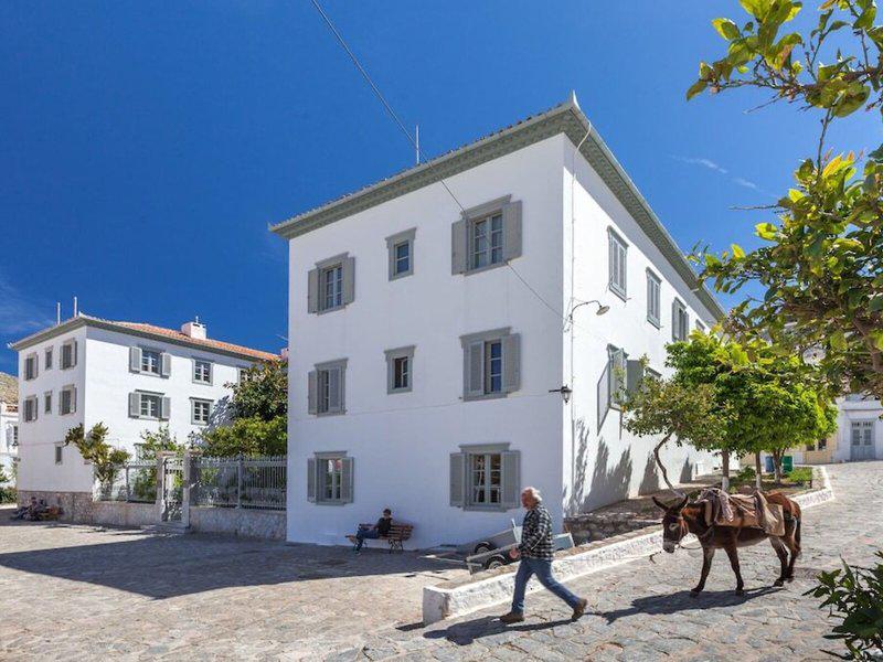 733CBC4544B9641A95CEEAE5660D13F2