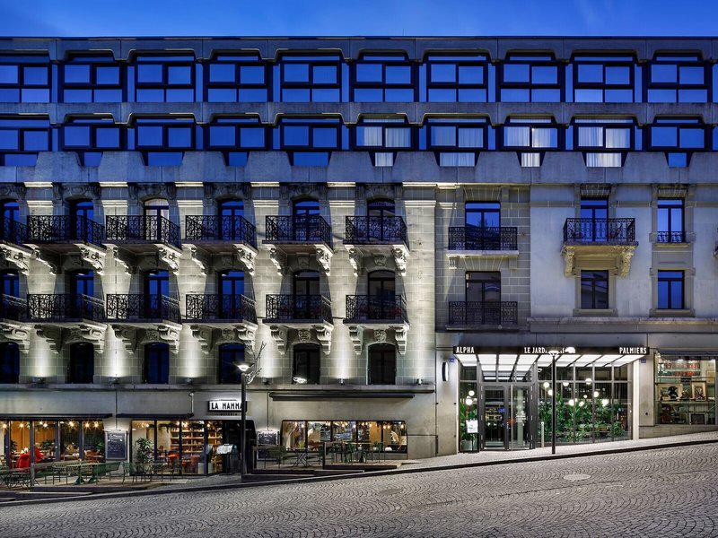 4818C435166B086F29402636E1BBE12E