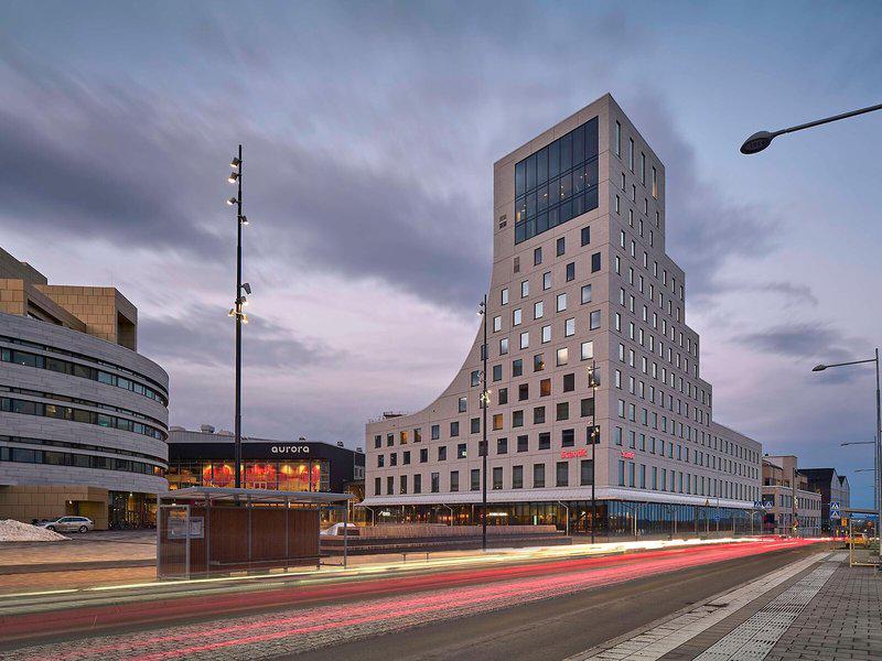 BBFA3AA240FF1D5D75AF9012A60A3E56