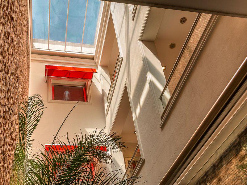 080BC824CD6E05F4A4F62CF4732DDAD1