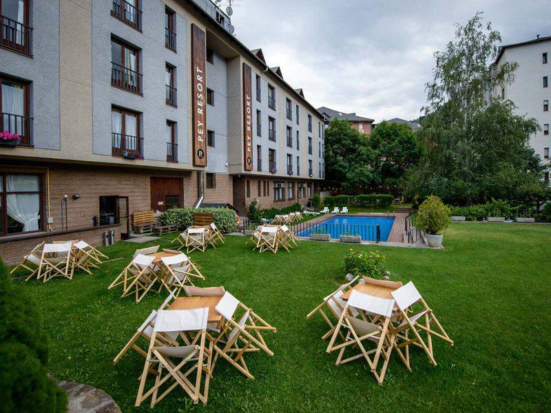 D7C3B377C9BE8062176D8B69DC38B5E1