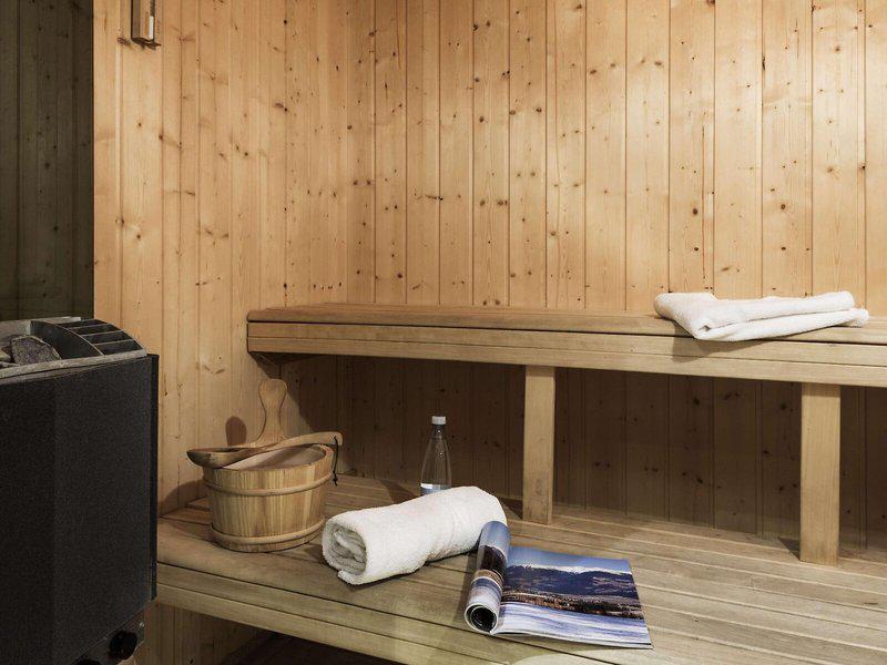 2B84205C4E9AD3C5E4EC2B4549E2C517