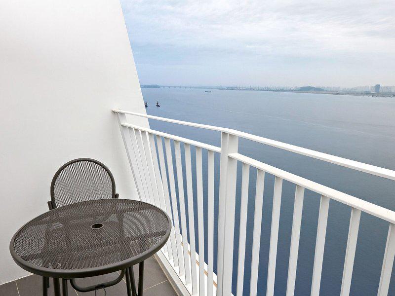 CFCB3A2CBEA6BC775146BE3BBC604419