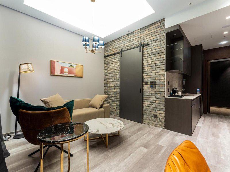 303BE29C732C16532D0FBF95F844B742