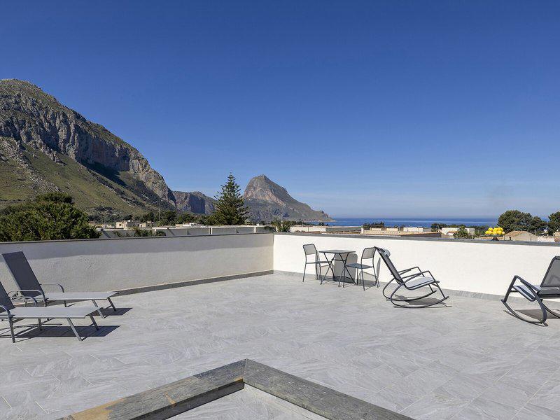 8F7E2D3EEBF3B40B49A5613864D6AC97