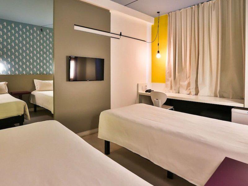 AC8212FB1C3DF7DF0A626E9C6BCC6898