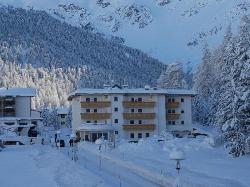 8290E1378EC8A0462EAE53BD98E47176