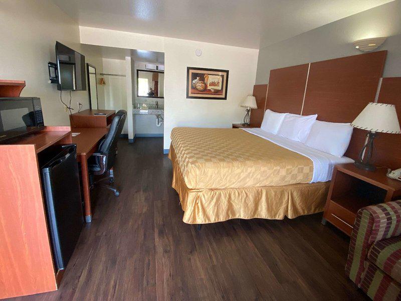 9E4B6FC4B86F80B1C2E225F6D93F3C2C