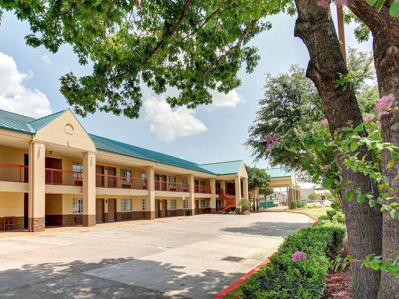 F35109AB18D8EB41C166285D0A2170F7