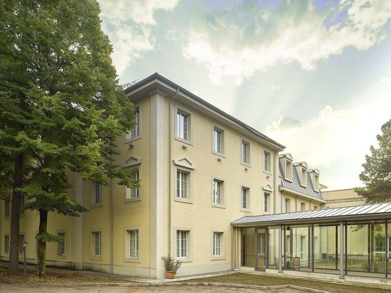 A745D7D345773F909B20A023B3F0AF00